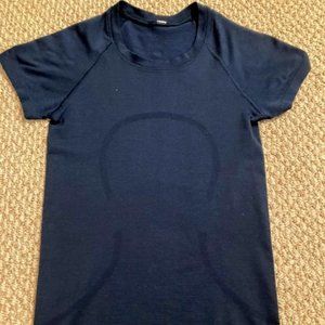 Lululemon Swiftly Tech Navy Size 2